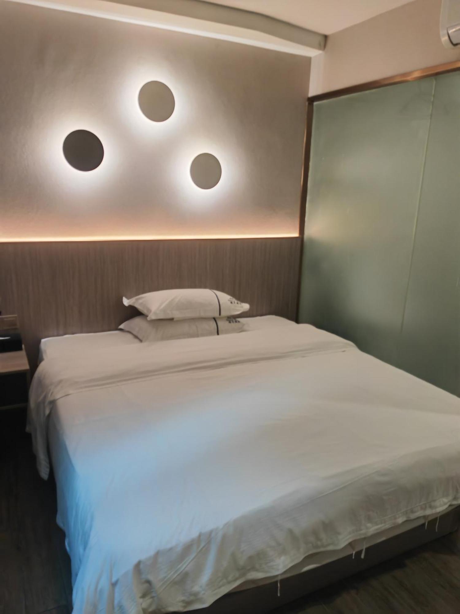 Guangzhou Haiyue Hotel Esterno foto